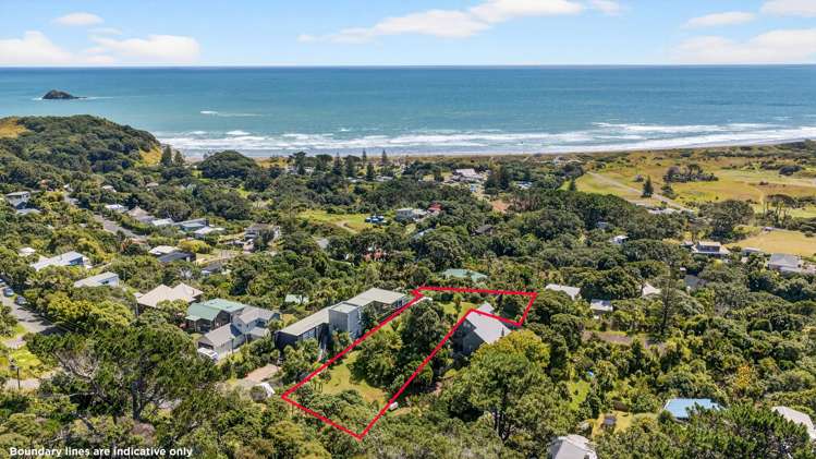 72 Domain Crescent Muriwai Beach_8