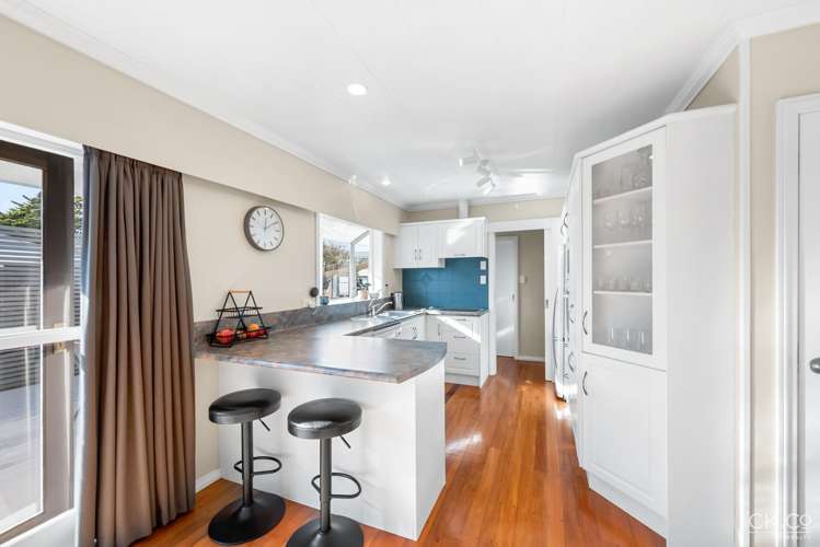 49b Kebbell Grove Epuni_5