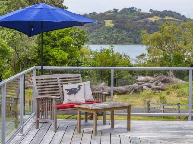 12 Charles Street Mahurangi East_1