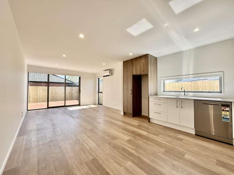 8/20 Euston Street 10211_3