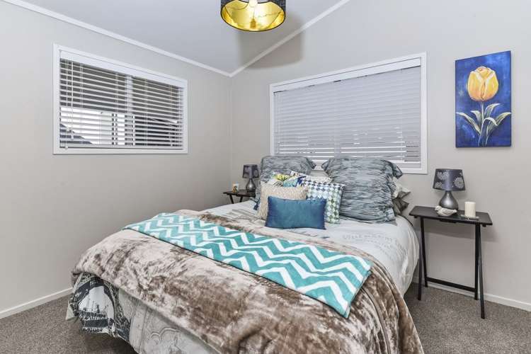 1/20 Limmer Place Browns Bay_12