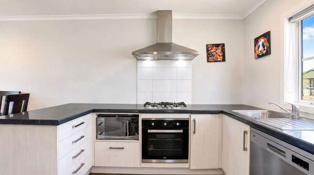 2/75 Cameron Road Hamilton East_3