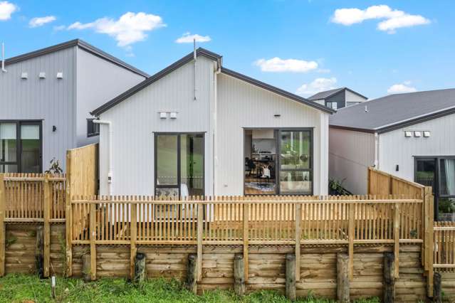 13 Puhikawa Street Massey_4