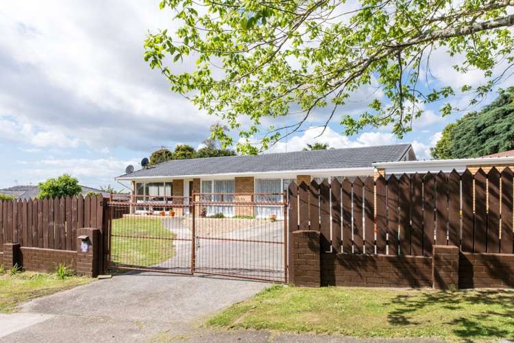 27 Diorella Drive Clover Park_2