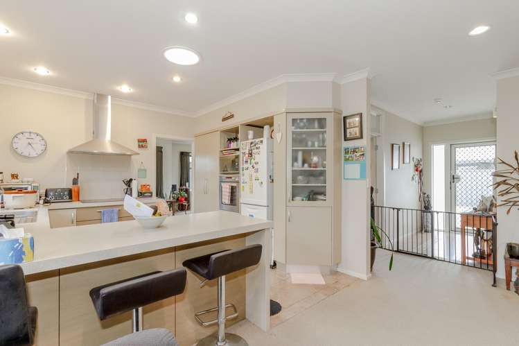 10 Somes Place Poraiti_8