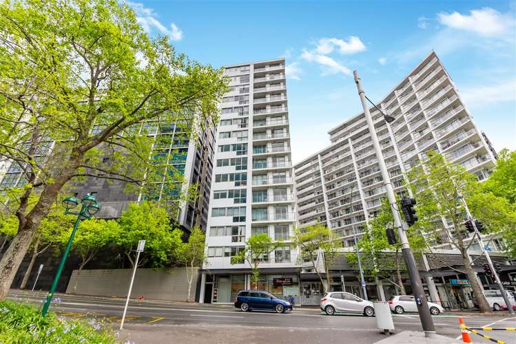 526/430 Queen Street Auckland Central_10