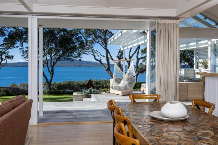 24 Hamana Street, Narrow Neck Devonport_2