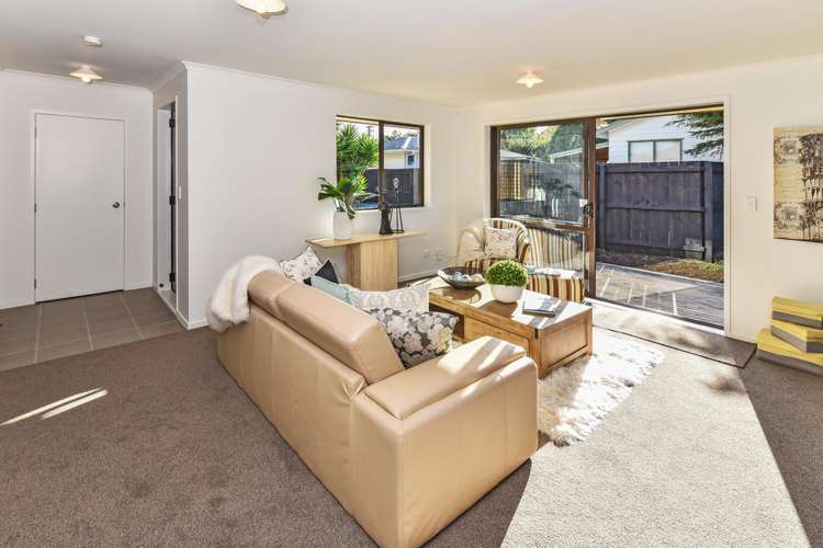 18a Rollerson Street Papakura_9