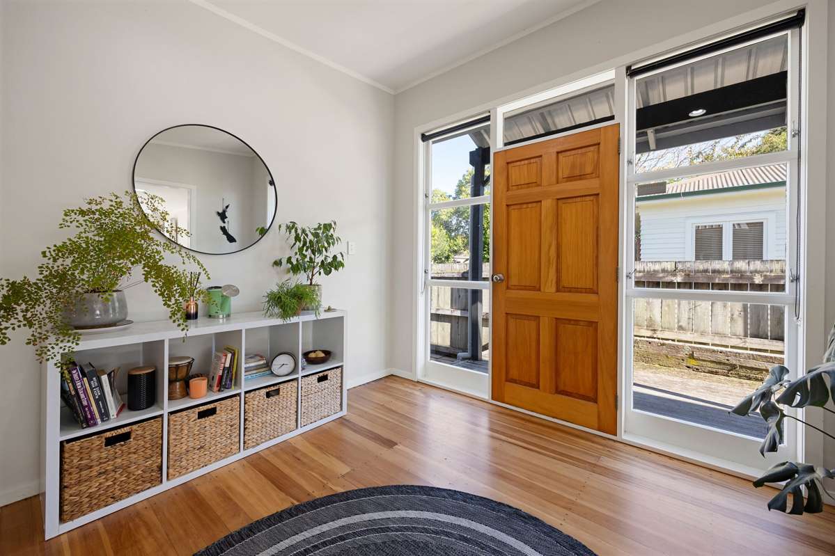 6 Gillies Avenue_5