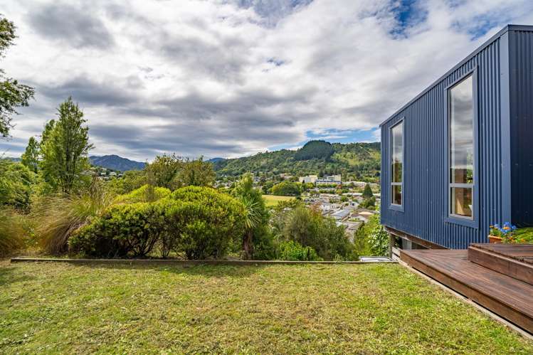 243 Saint Vincent Street Toi Toi_5