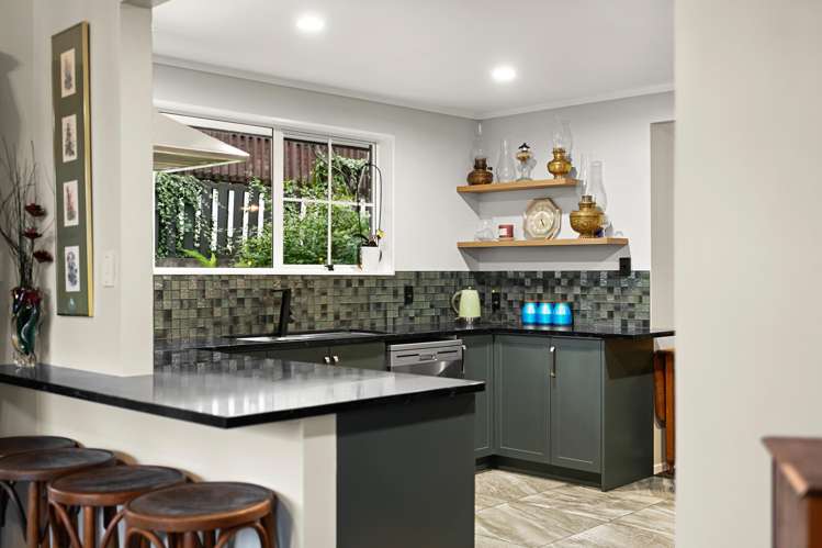 4 Epsom Place Chartwell_9