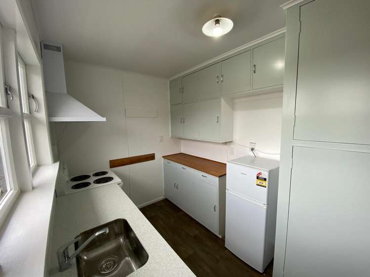 D/84 Tiber Street Island Bay_1