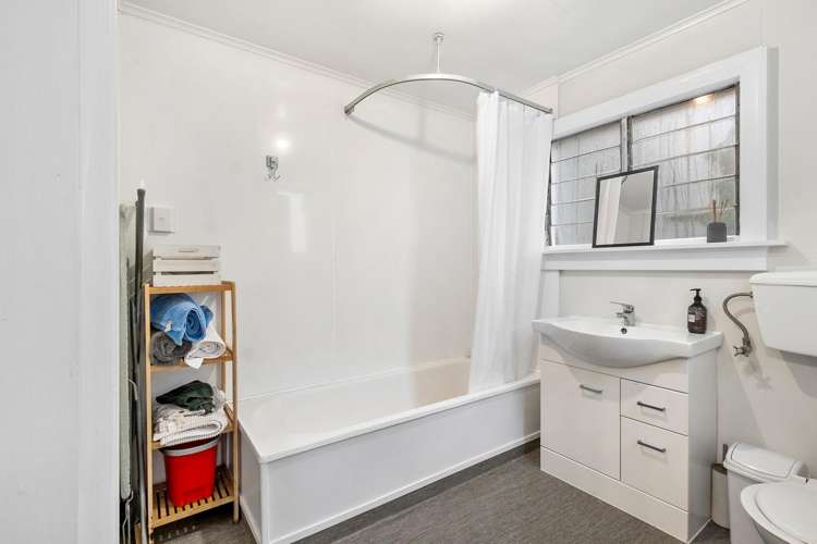 2 Royal Terrace Dunedin Central_7