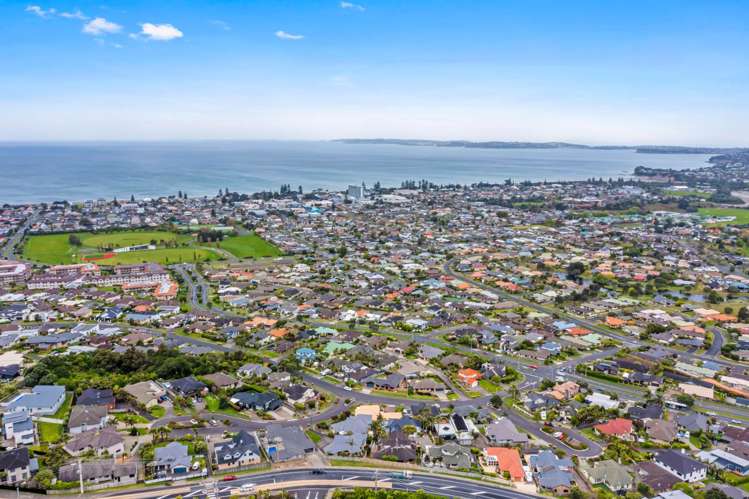 101 Grovenor Drive Orewa_17