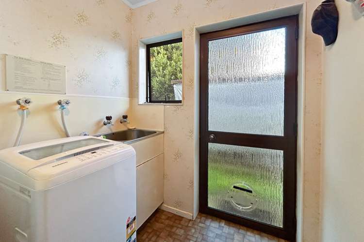 1 Feary Crescent Takaka_14