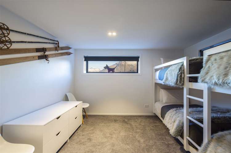 6 Earnslaw Terrace Queenstown_16