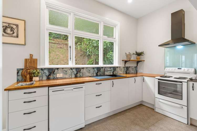 95 Glen Road The Glen_15