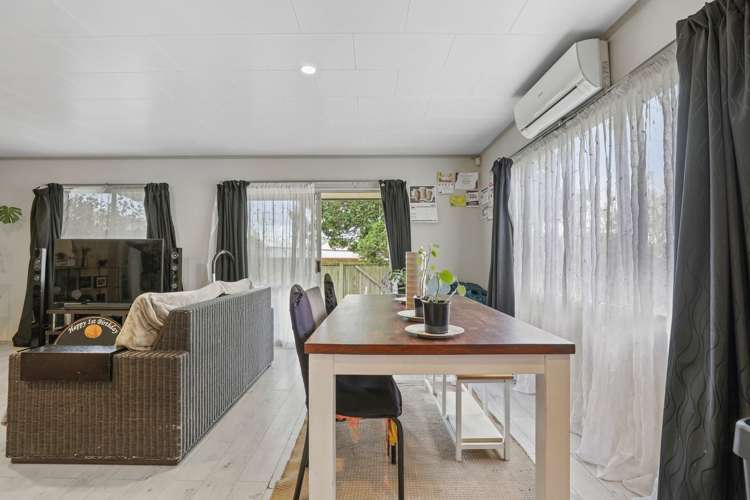 1/141 Spa Road Taupo_4