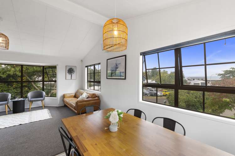 8 Taurus Place Kawaha Point_12