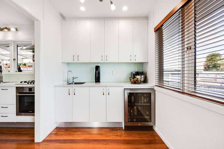 16 Paton Avenue Te Atatu South_8