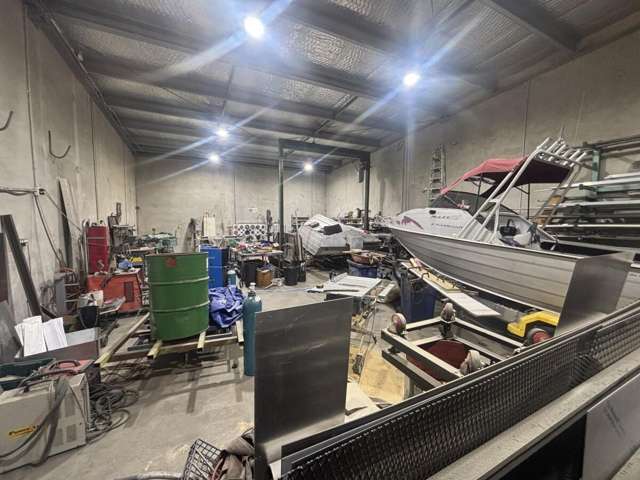 7/6 Brick Street Henderson_3