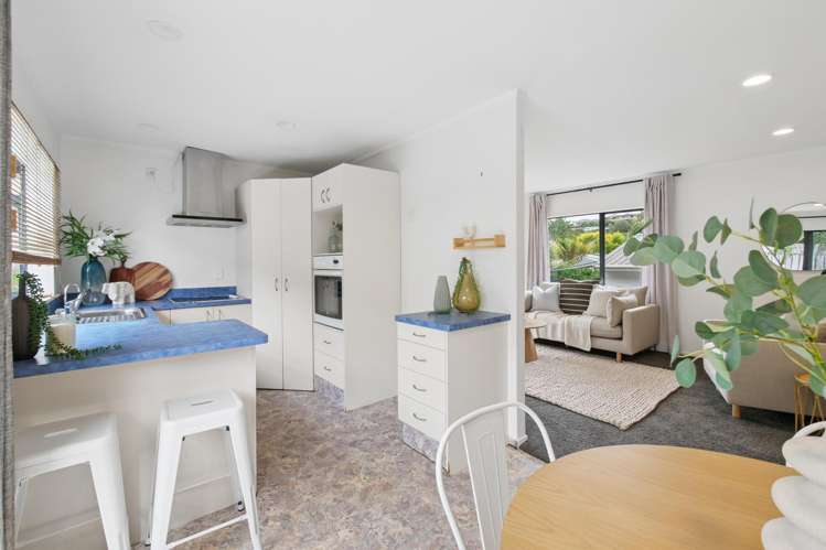 12A Resolution Road Welcome Bay_4