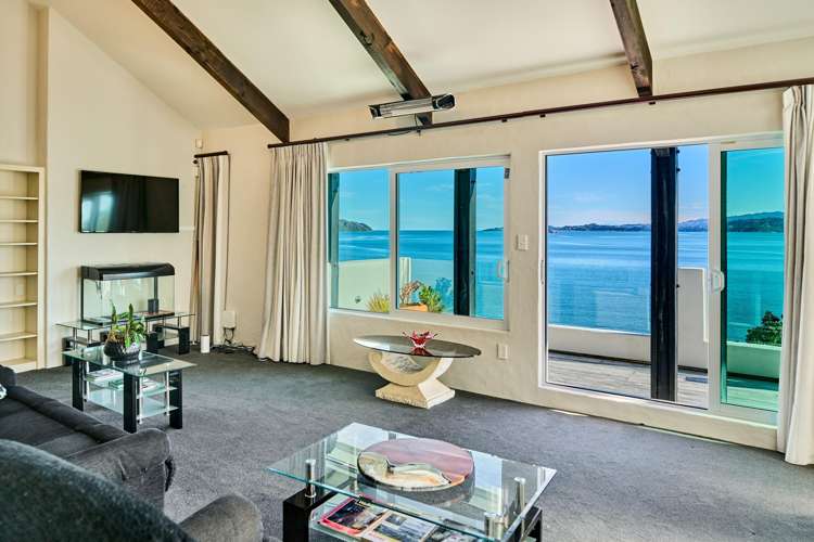 5 Rangiuru Road, Mahina Bay Eastbourne_4