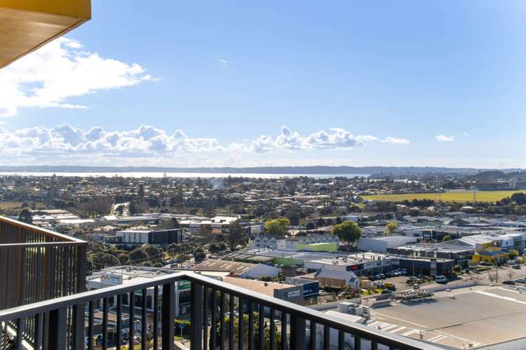 1211/20 McCrae Way New Lynn_11