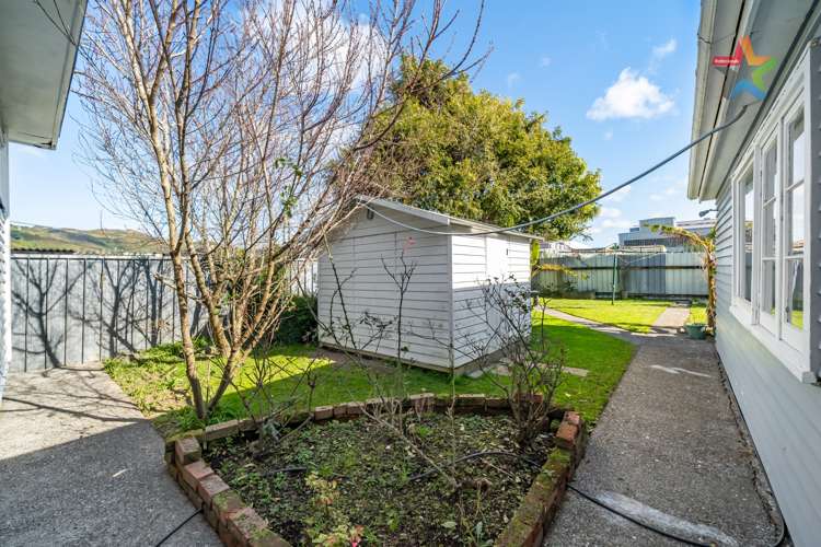 81 Bell Road Waiwhetu_15