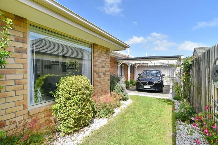 22 Sweet Waters Place Woolston_26