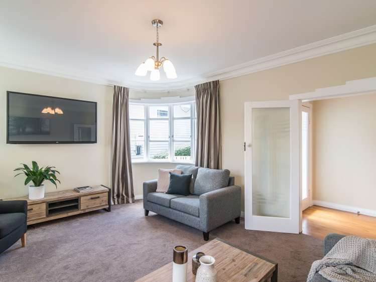 10 Cavendish Square Strathmore Park_5