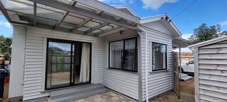 86 Beach Road Waihi Beach_10