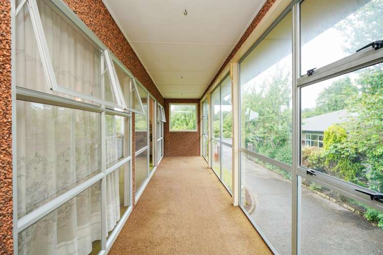 249 Queens Drive Windsor_27