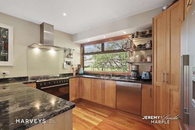 17 West Lynn Road Titirangi_4