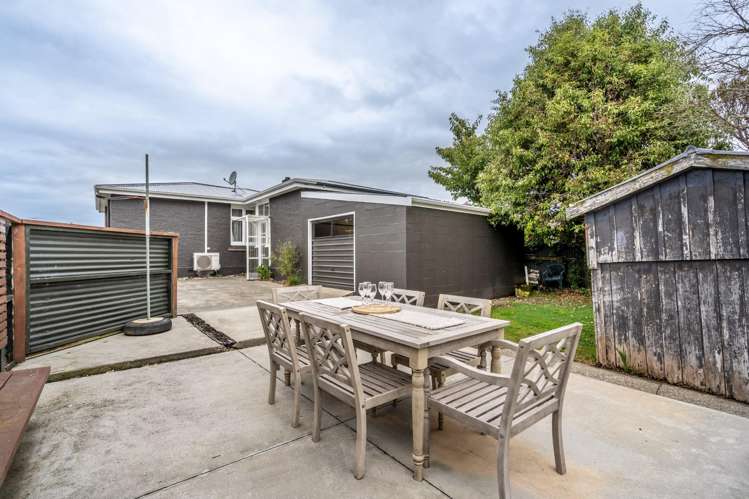 249 Pomona Street Strathern_13