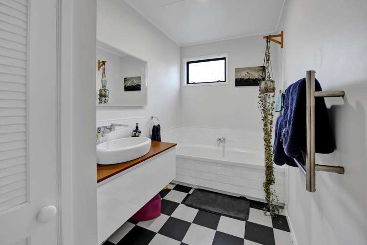 248 Oeo Road Manaia_11