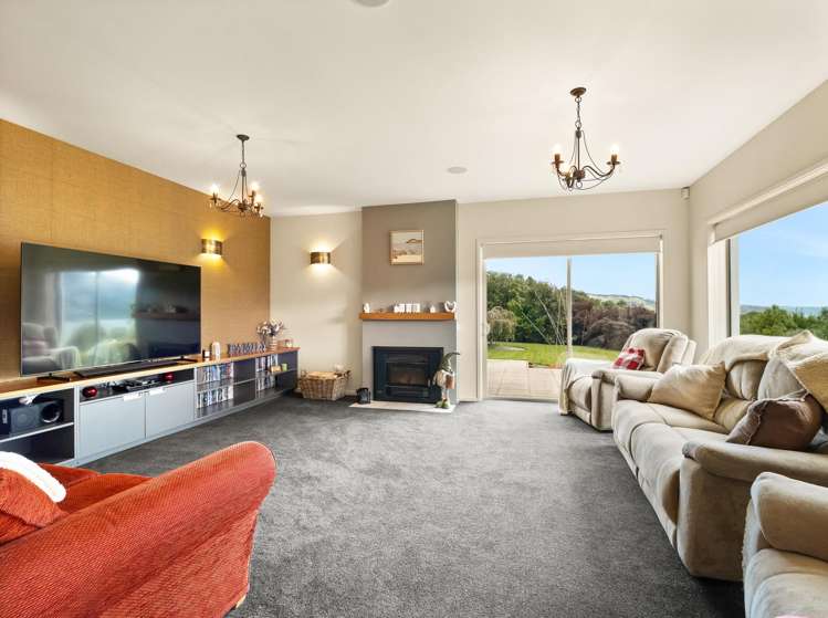 10 Glenfinlass Street Company Bay_2