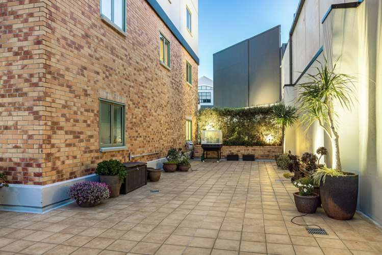 6e/8 Howe Street Freemans Bay_23