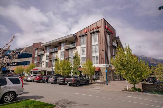 205 & 206/24 Hawthorne Drive Frankton_1