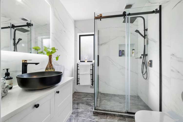 48 Shelter Drive Greenhithe_9