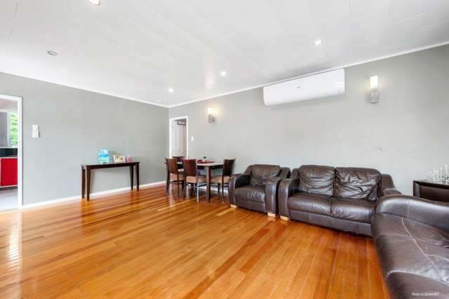 7 Bellringer Road Massey_2