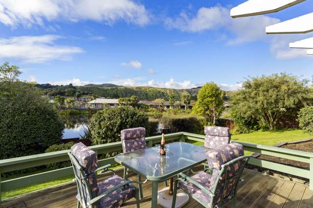 5 Lorna Irene Drive Raumati South_1