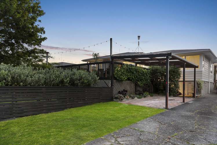 1/33 Odonn Avenue Beach Haven_24