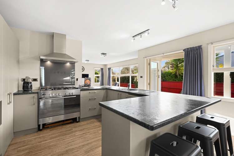 45 Stafford Street 11373_6