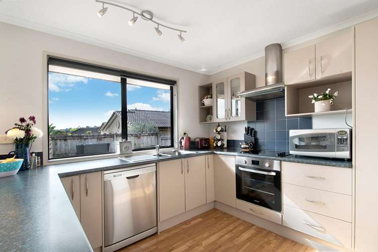 14 Fairford Avenue Henderson_7