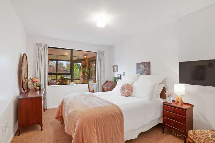 2/12 Centaurus Road Cashmere_5