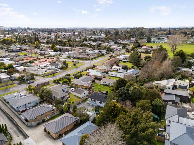 24A Bruce Avenue Glenview_17