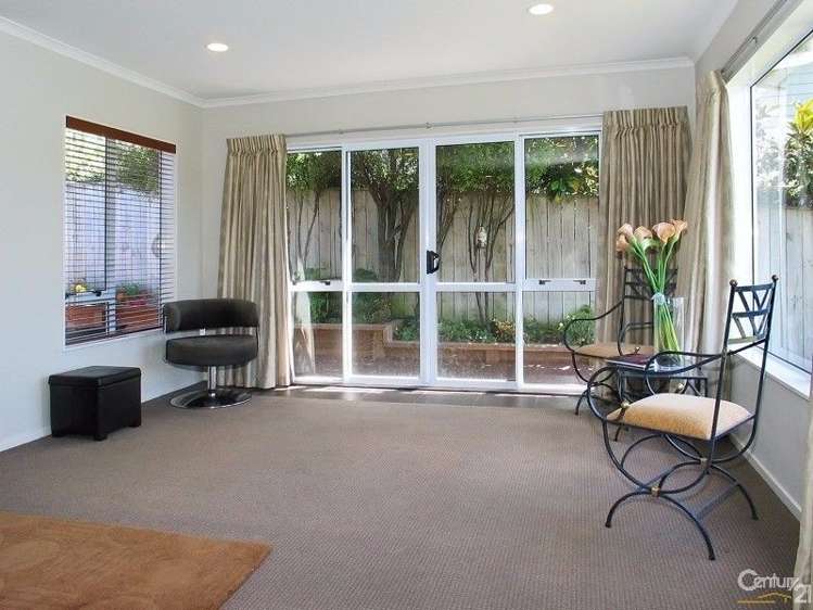 11 Te Puia Drive Aotea_5