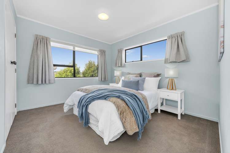 1/70 Mirrabooka Avenue Botany Downs_13