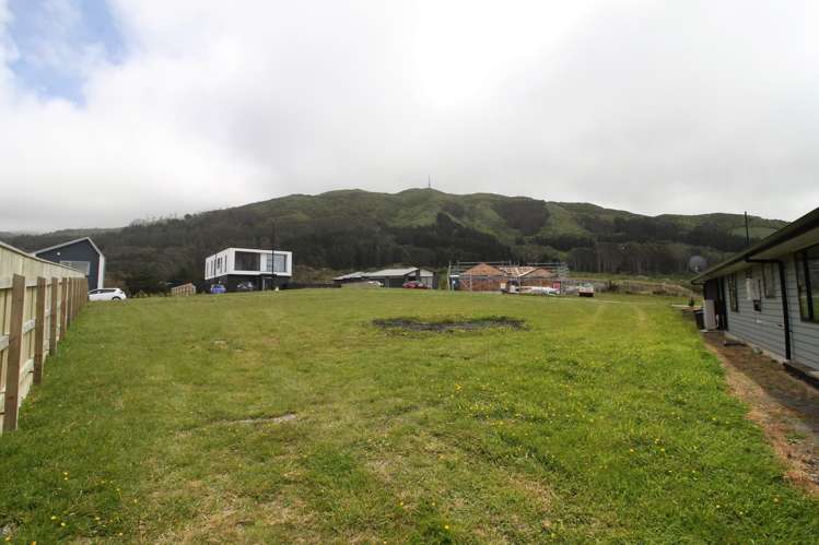 53 Hokioi Drive Porirua_10